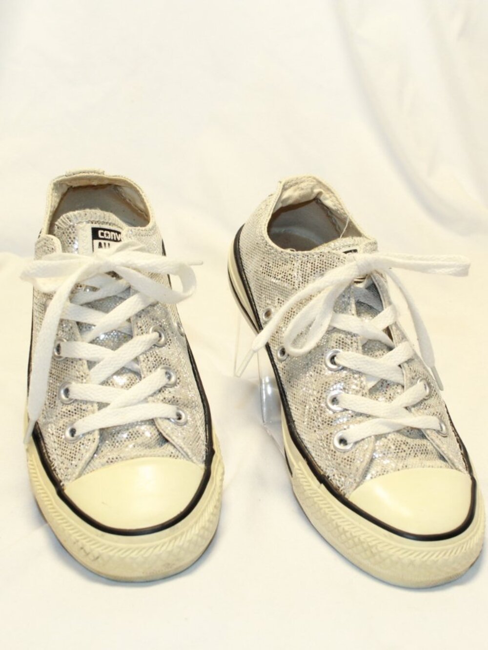 Converse Chuck Taylor All Star W 6 / M4 Silver Glitter Low Top Sneakers 135851C